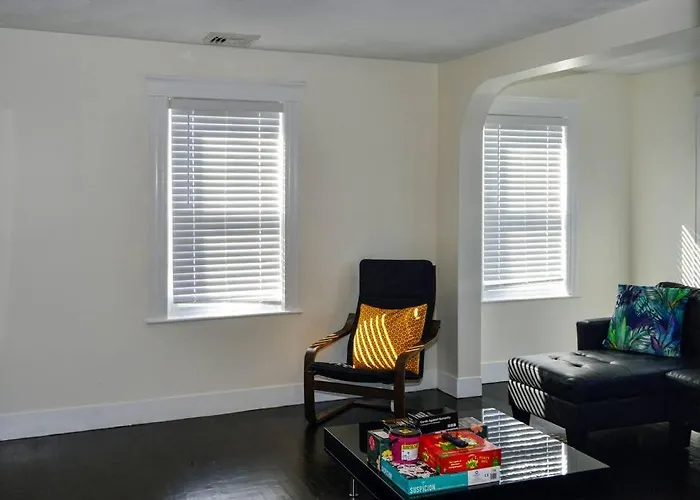 Modern Three Bedroom Condo - Boston